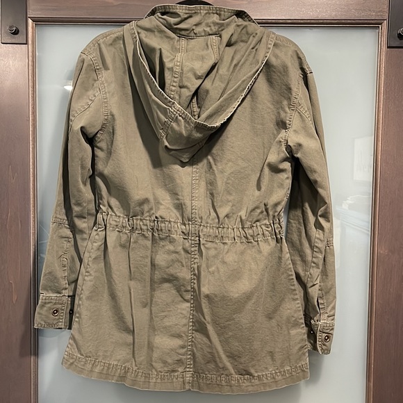 Universal Thread jacket - Picture 2 of 5